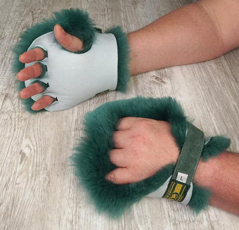 Palm Protector with Finger Septerators